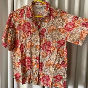 Vintage Cricket Lane floral button down